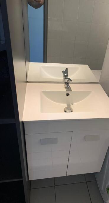 Petit Prix Et Grand Confort A Saint Gilles Les Bains Kültér fotó