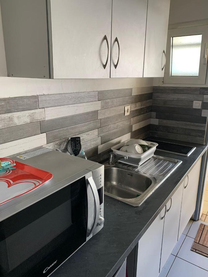 Petit Prix Et Grand Confort A Saint Gilles Les Bains Kültér fotó
